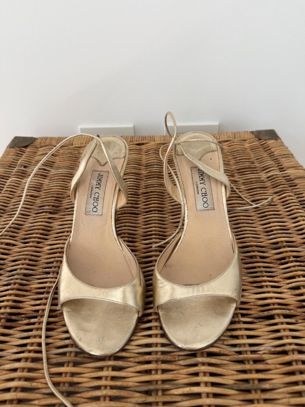 Jimmy Choo Gold Metallic Leather Lace Up Ankle Wrap Heels Size 38.5 - Picture 3 of 7